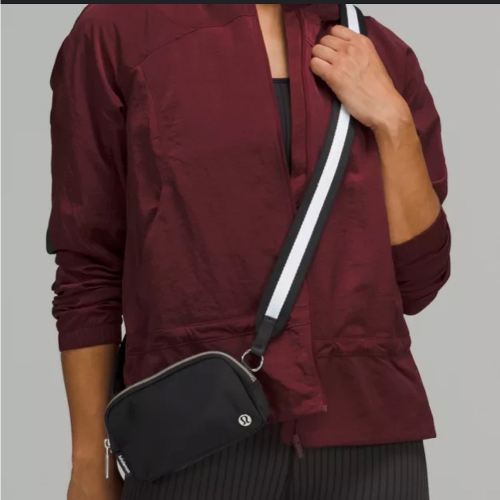 NWOT Black lululemon crossbody bag